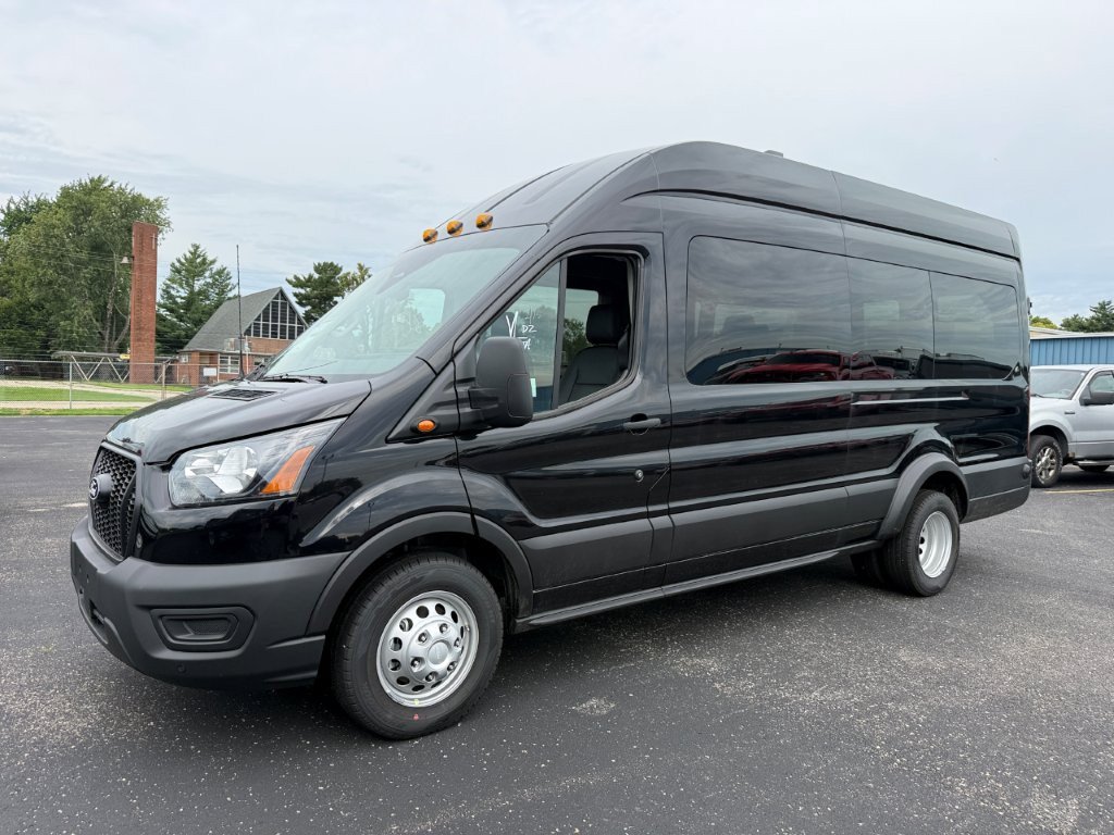 New 2026 Ford Transit 350 XL RWD image 3