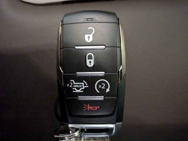 Used 2025 RAM 3500 Longhorn AWD/4WD image 27