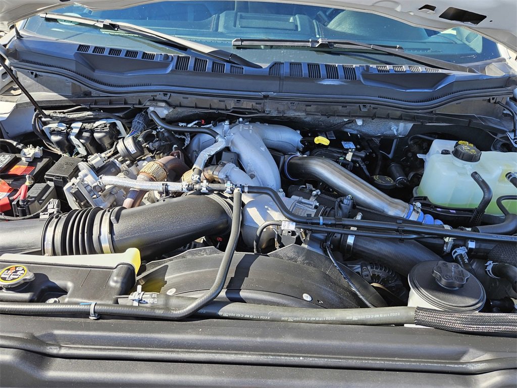 Used 2021 Ford F450 Platinum w/ FX4 Off-Road Package image 48