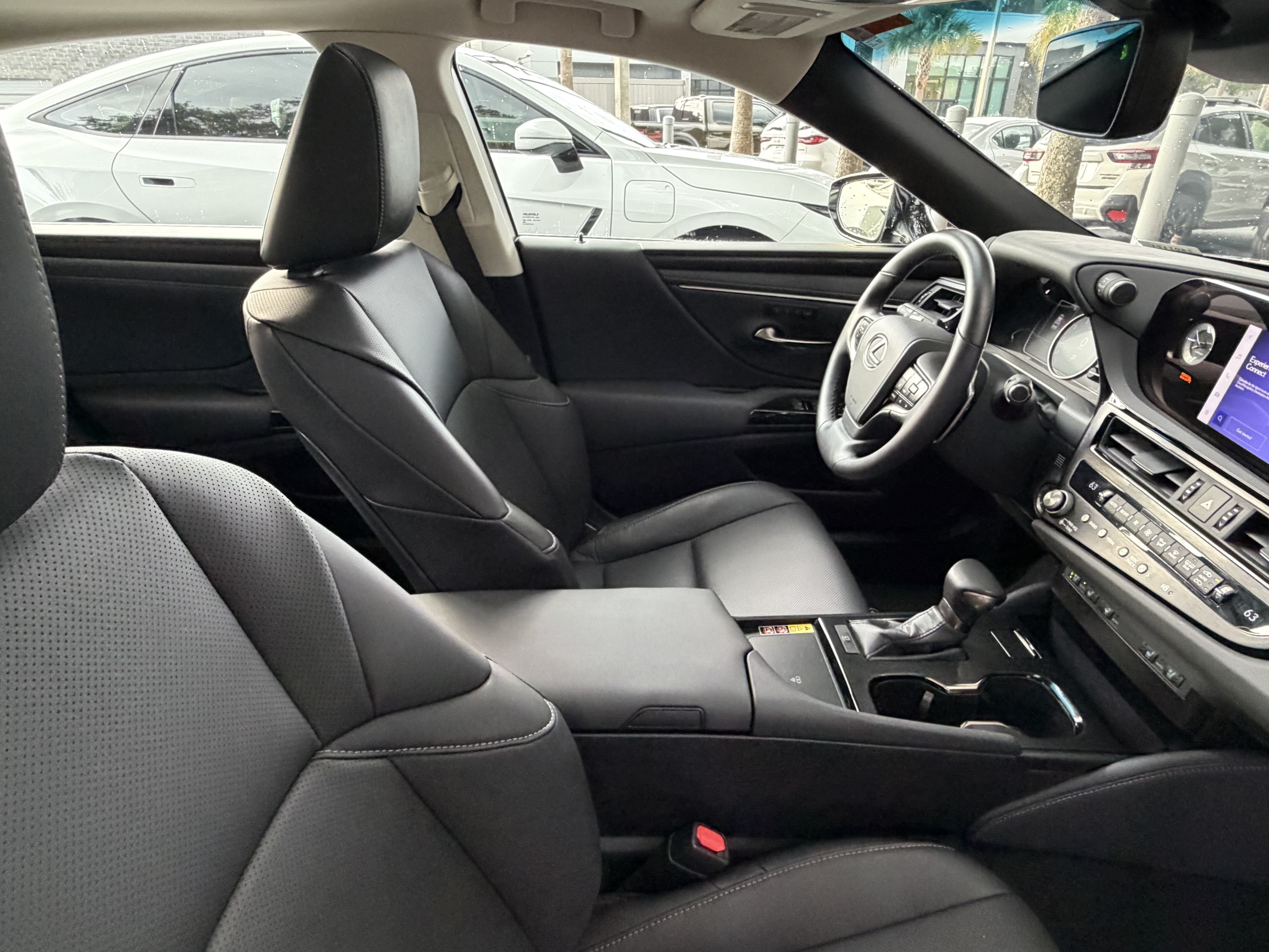 Certified 2025 Lexus ES 350 w/ Premium Package FWD image 46