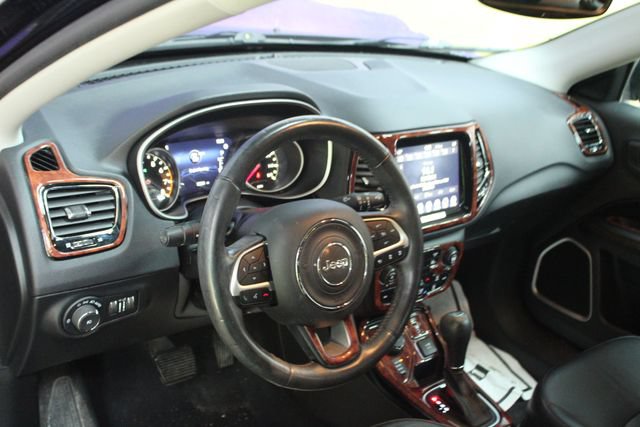 Used 2021 Jeep Compass Limited AWD/4WD image 14