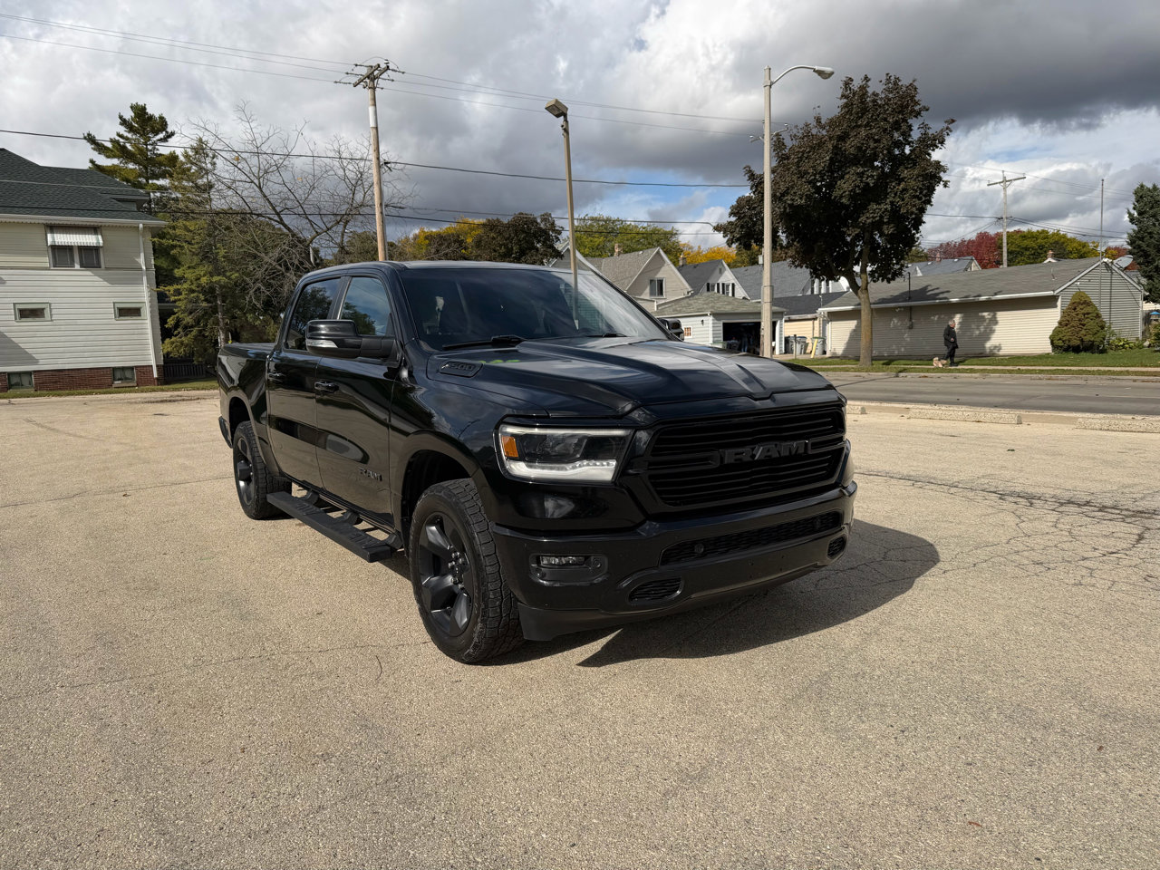 Used 2019 RAM 1500 Big Horn image 1
