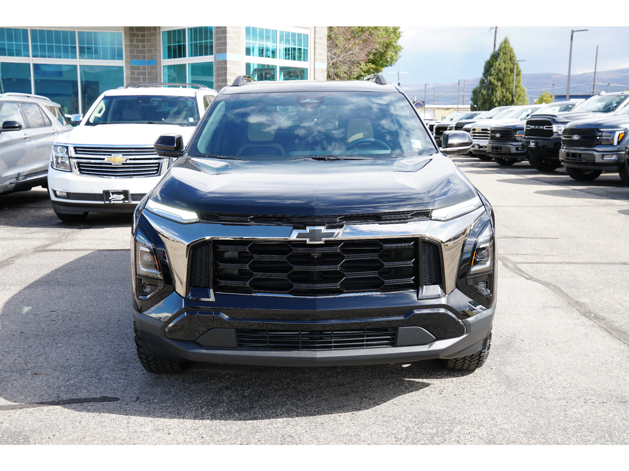 New 2027 Chevrolet Equinox ACTIV w/ Safety and Technology Package AWD/4WD image 2