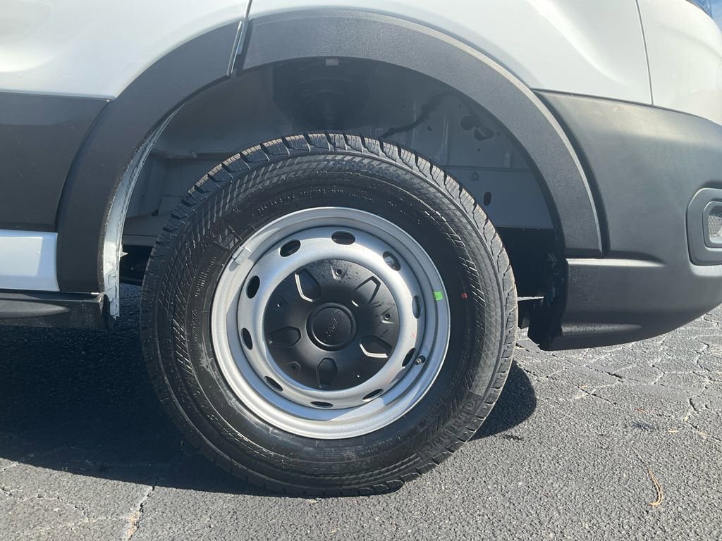 New 2026 Ford Transit 250 148 Medium Roof image 10