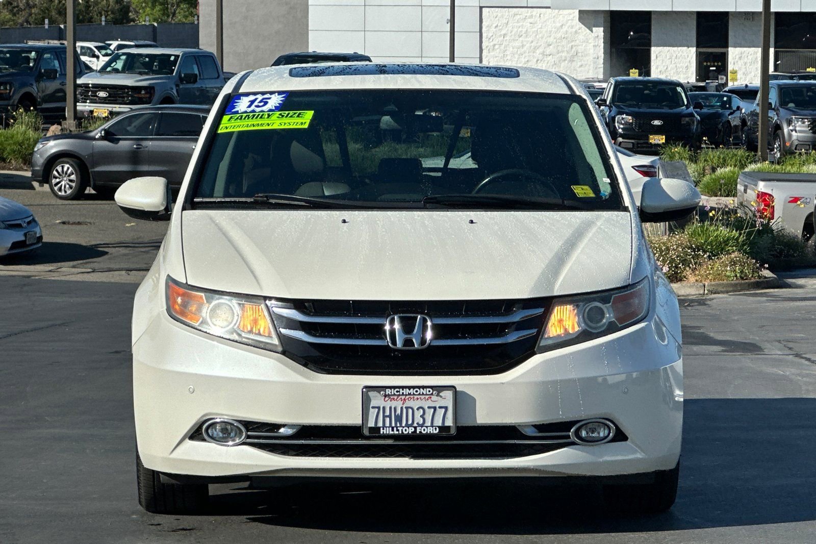 Used 2015 Honda Odyssey Touring Elite image 9