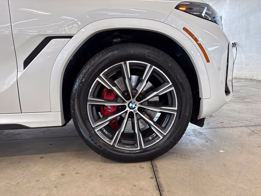Used 2024 BMW X6 xDrive40i w/ Executive Package AWD/4WD image 31