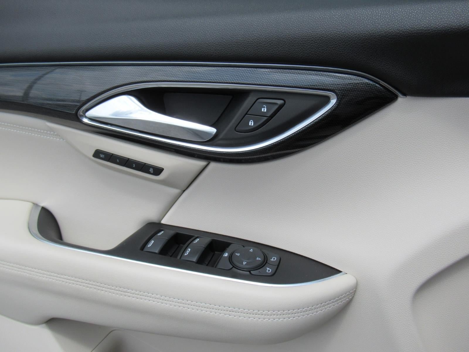 Used 2023 Buick Envision Essence AWD/4WD image 20