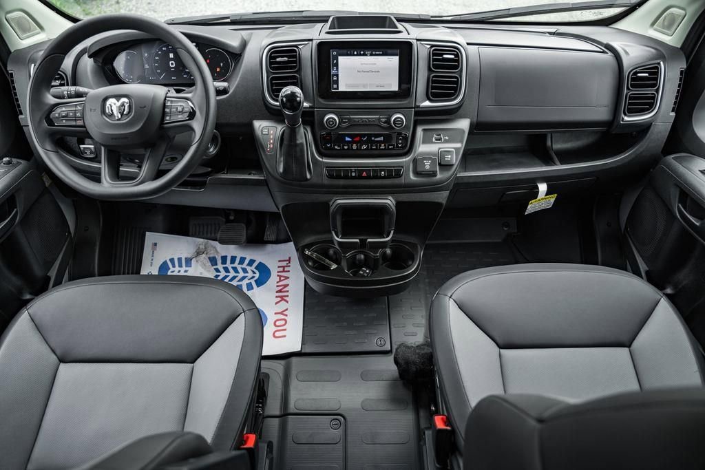 New 2025 RAM ProMaster 2500 w/ Quick Order Package 22G SLT image 17