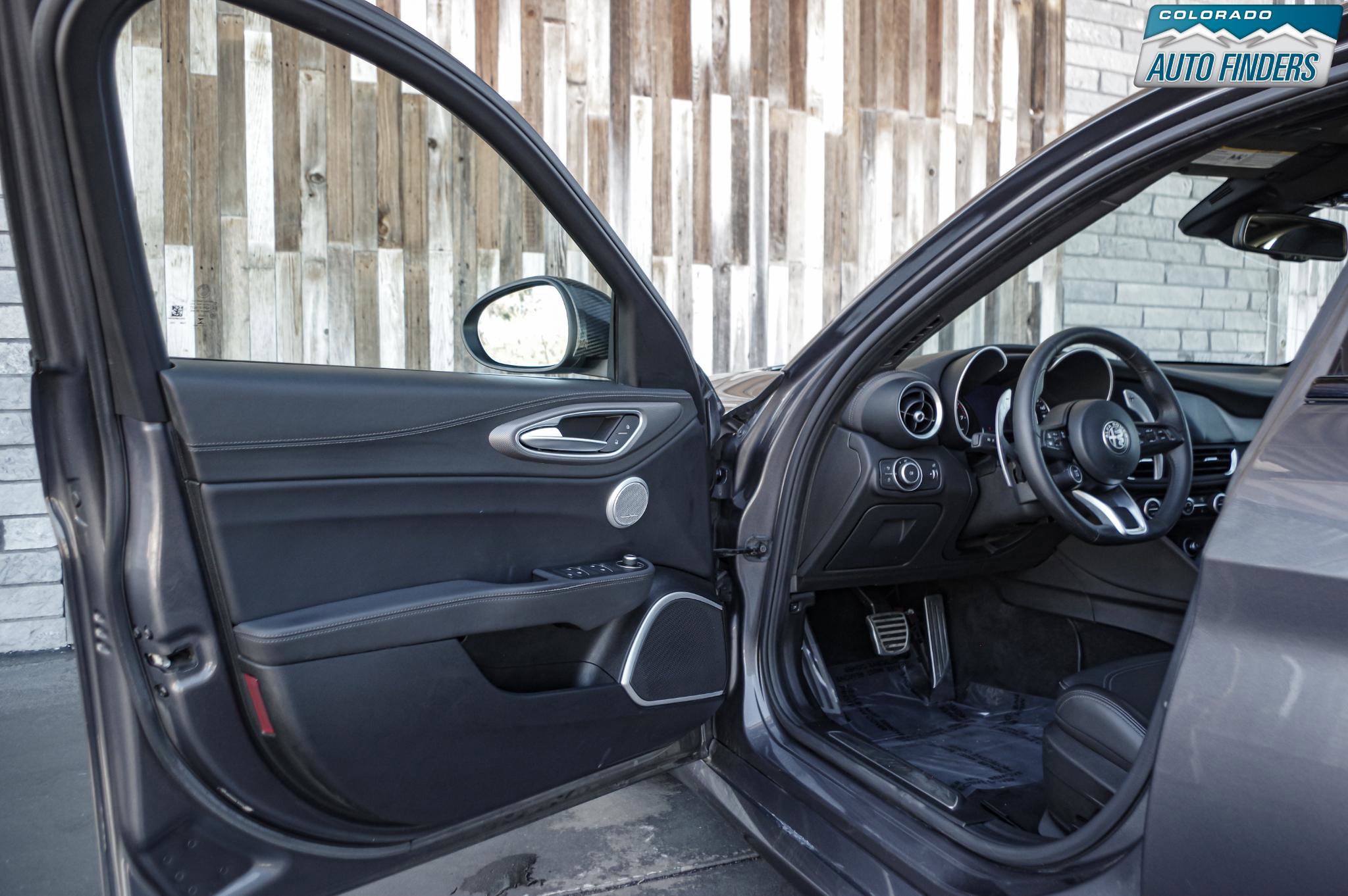 Used 2020 Alfa Romeo Giulia Ti Sport image 10