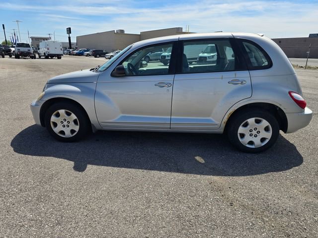 Used 2007 Chrysler PT Cruiser FWD image 6