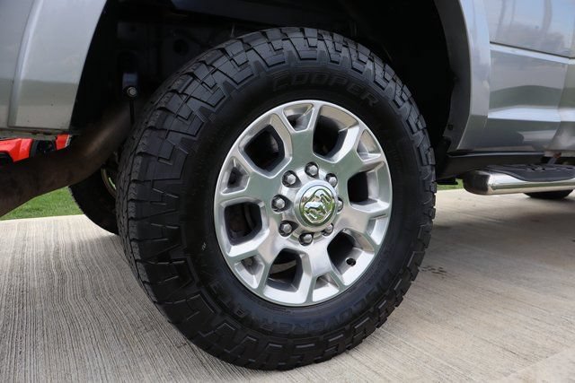 Used 2022 RAM 2500 Laramie AWD/4WD image 42