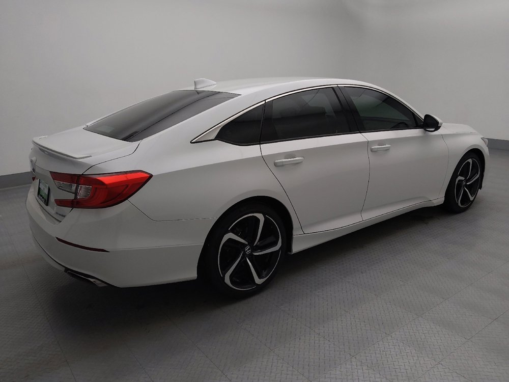 Used 2019 Honda Accord Sport image 10