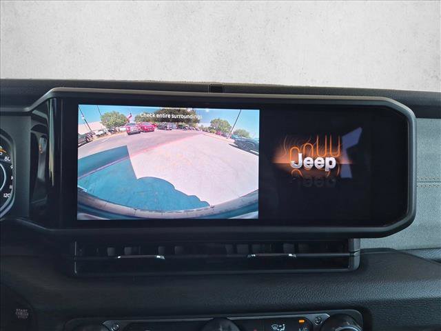 Used 2024 Jeep Wrangler Unlimited Sport AWD/4WD image 13