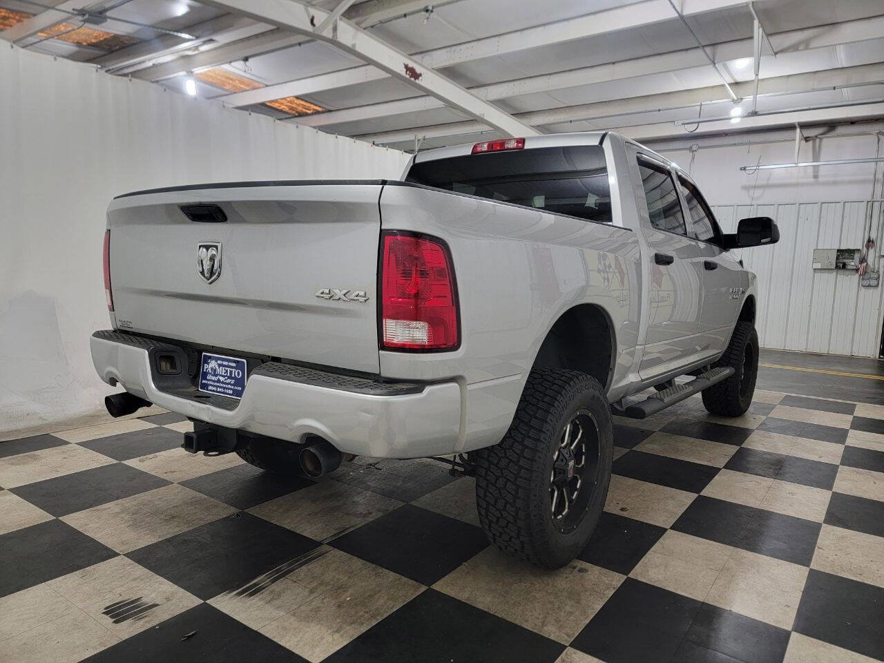 Used 2015 RAM 1500 Express AWD/4WD image 5