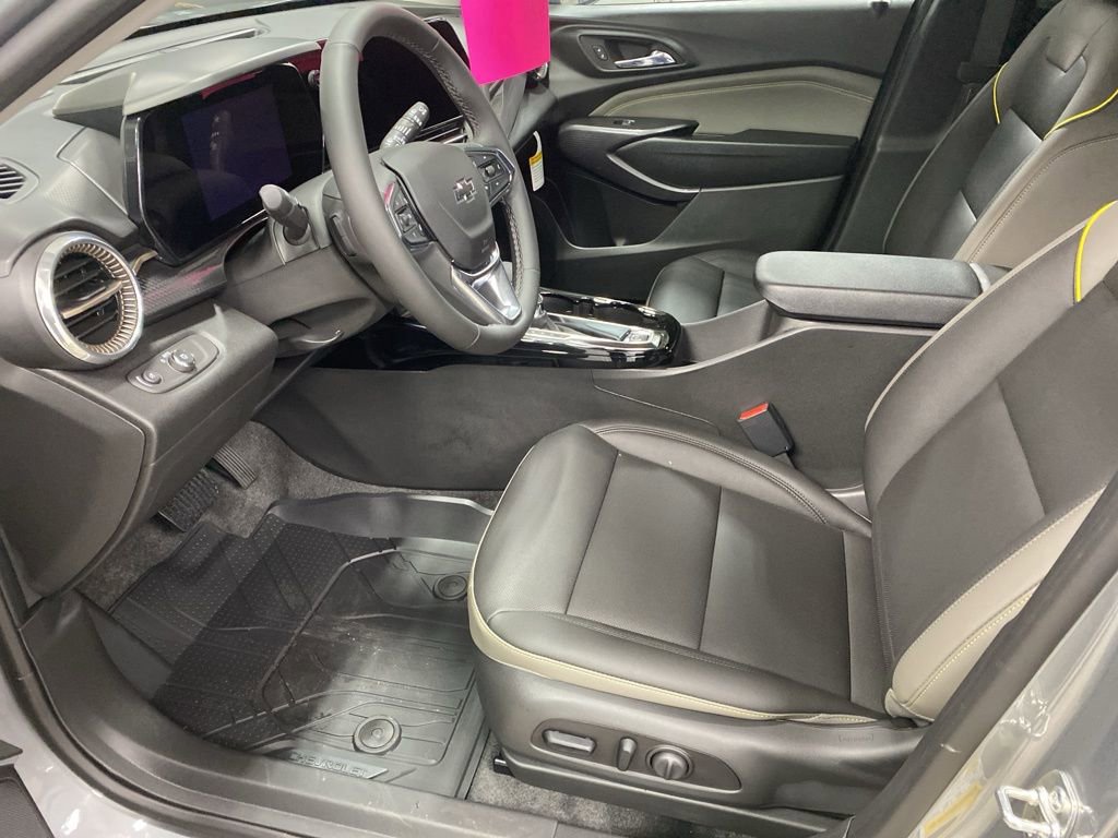 New 2026 Chevrolet Trax ACTIV w/ Sunroof Package image 12