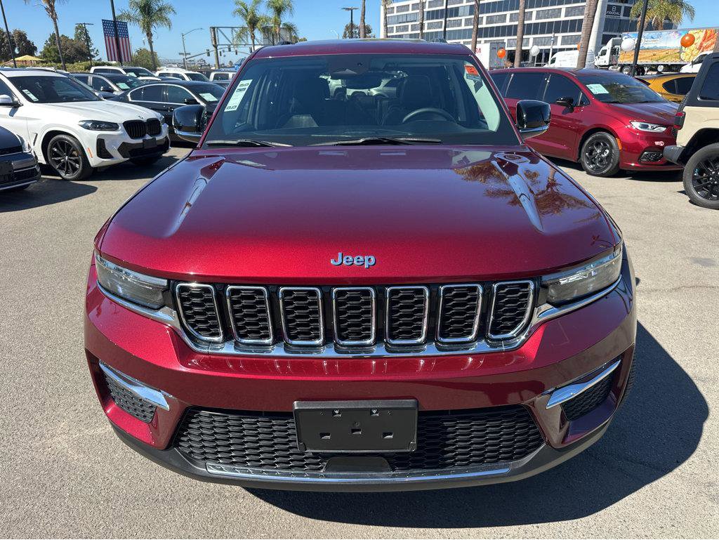 Used 2023 Jeep Grand Cherokee 4WD 4xe image 2