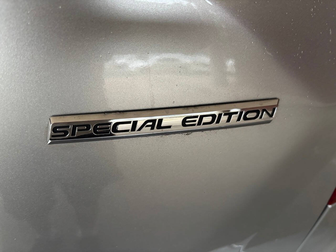 Used 2011 Honda CR-V SE image 7