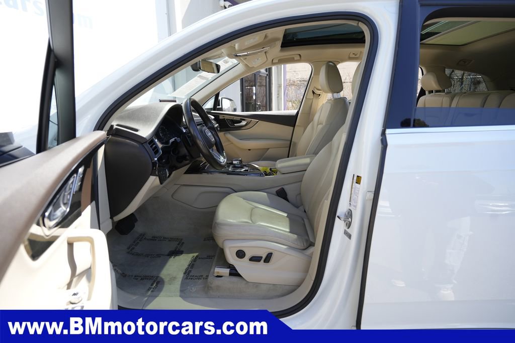Used 2019 Audi Q7 3.0T Premium w/ Convenience Package image 17