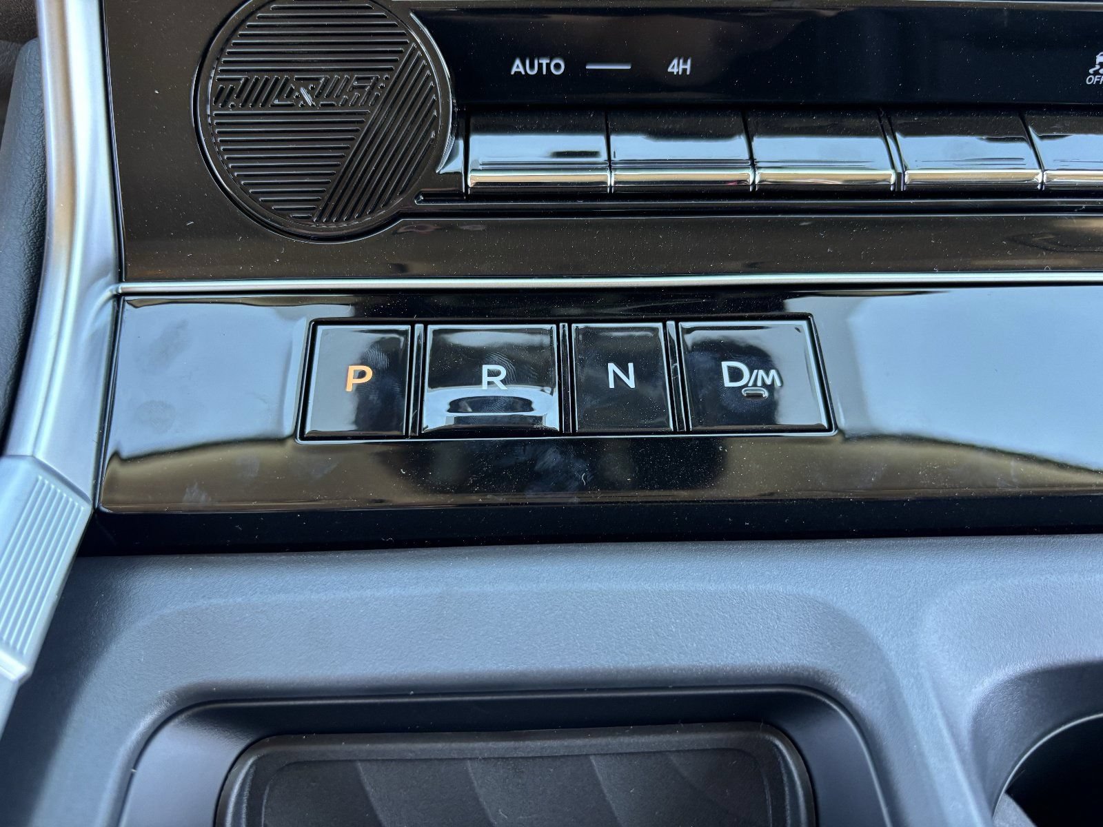 New 2026 Nissan Armada SV AWD/4WD image 28