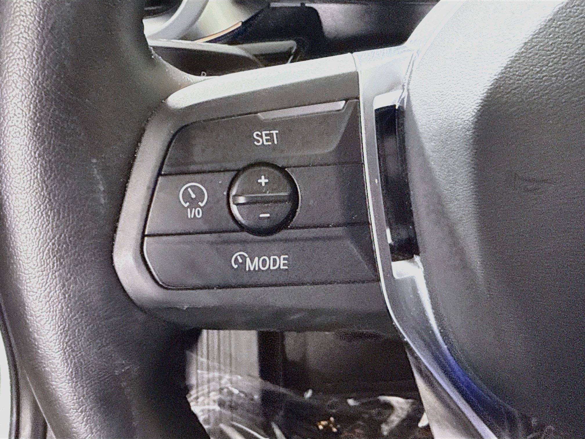Used 2026 BMW X2 xDrive28i AWD/4WD image 14
