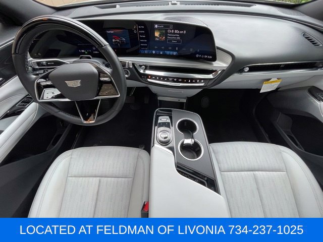 Certified 2024 Cadillac Lyriq Luxury AWD/4WD image 23