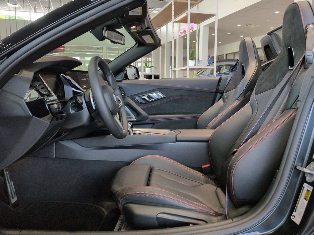 New 2026 BMW Z4 M40i RWD image 15