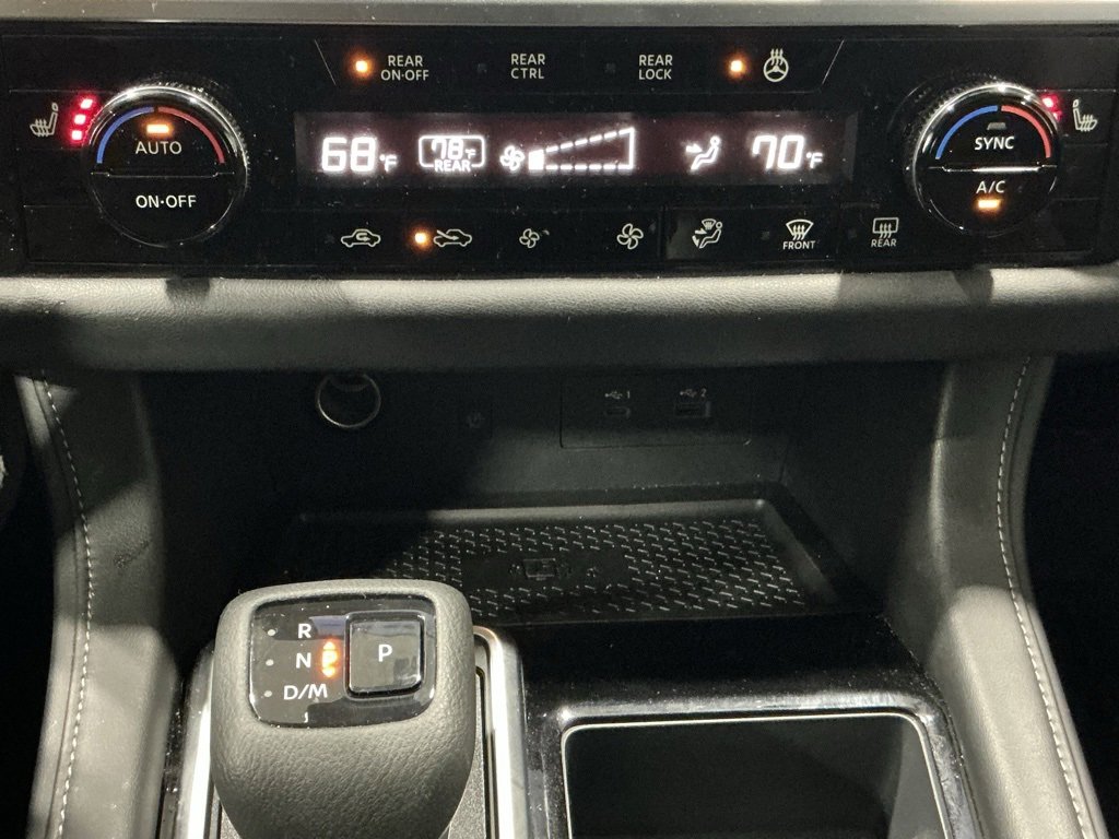 Used 2025 Nissan Pathfinder SL image 8