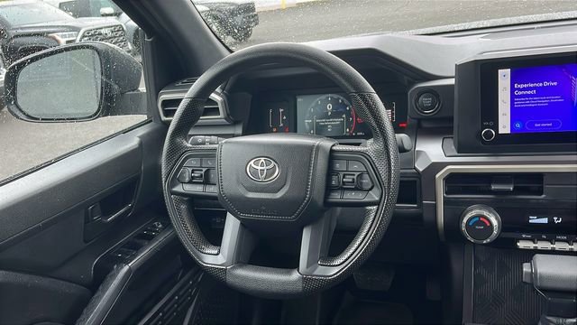Used 2025 Toyota Tacoma SR5 AWD/4WD image 21