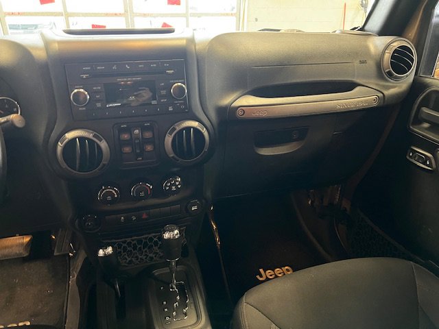 Used 2015 Jeep Wrangler Unlimited Sport w/ Quick Order Package 24S image 10