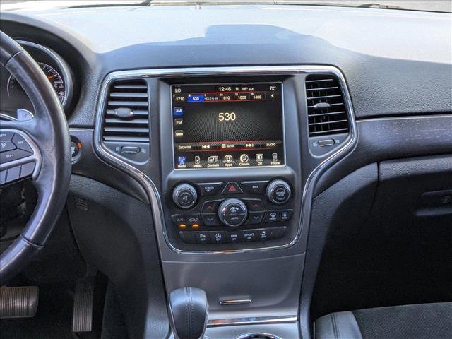 Used 2017 Jeep Grand Cherokee Altitude image 12