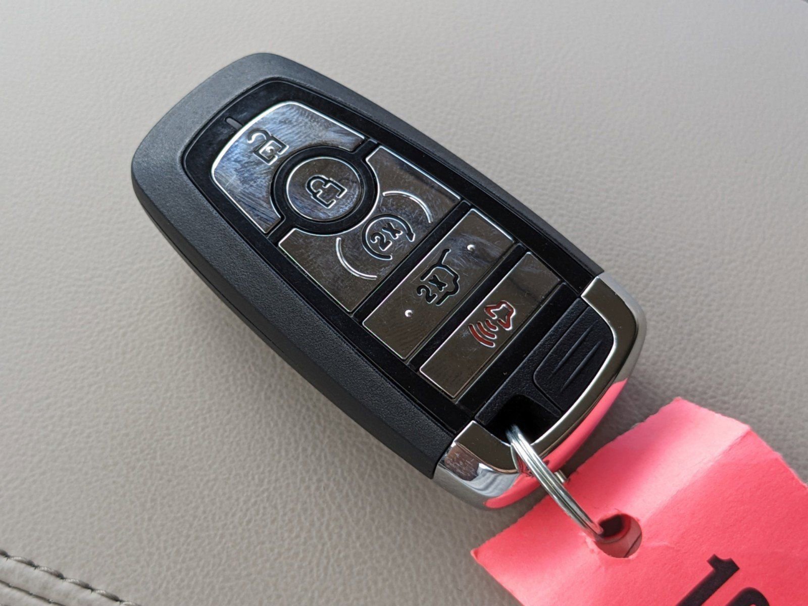 Certified 2023 Lincoln Nautilus Reserve w/ Equipment Group 201A image 33