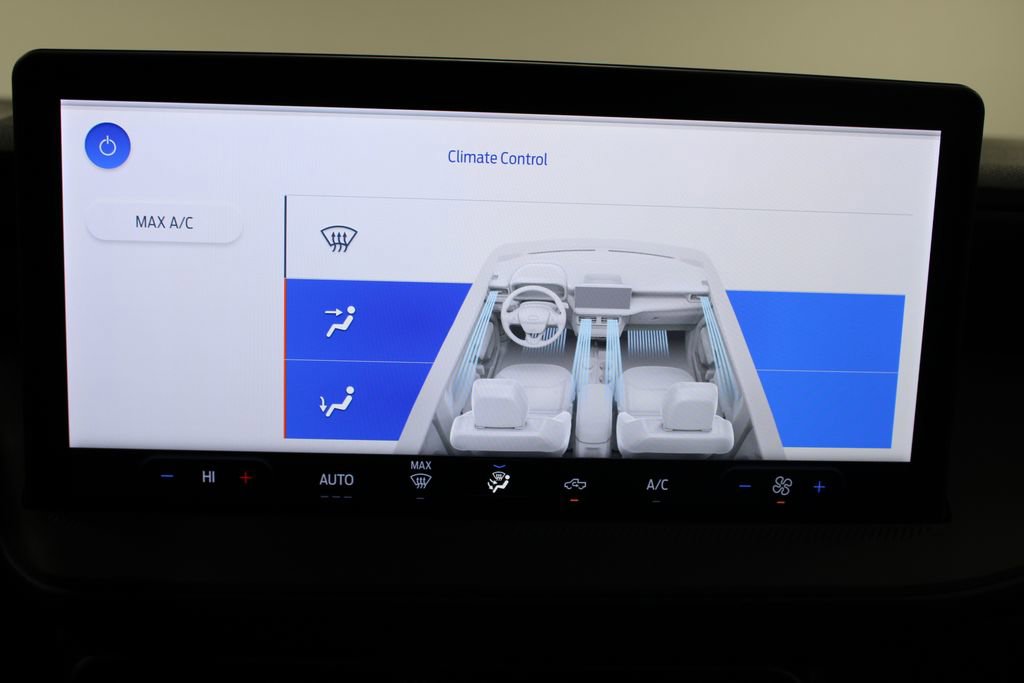 New 2026 Ford Maverick XL image 43