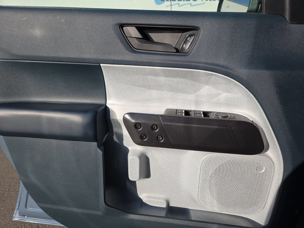 Used 2025 Ford Maverick XLT FWD image 15