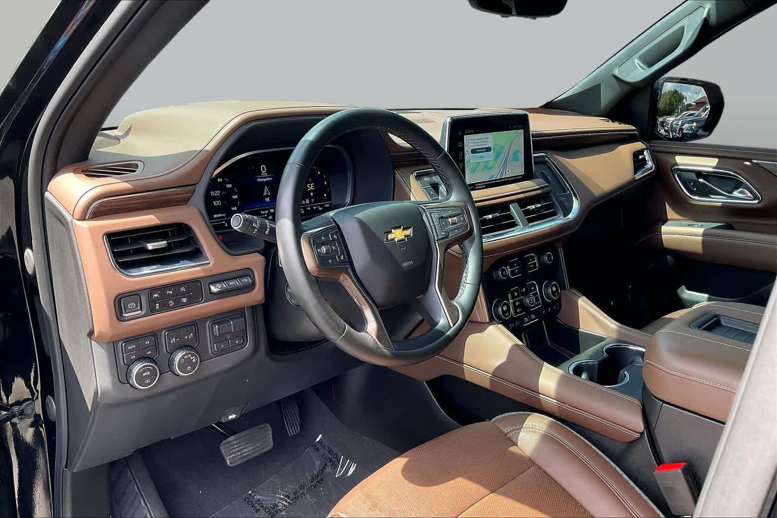 Used 2023 Chevrolet Tahoe High Country AWD/4WD image 14