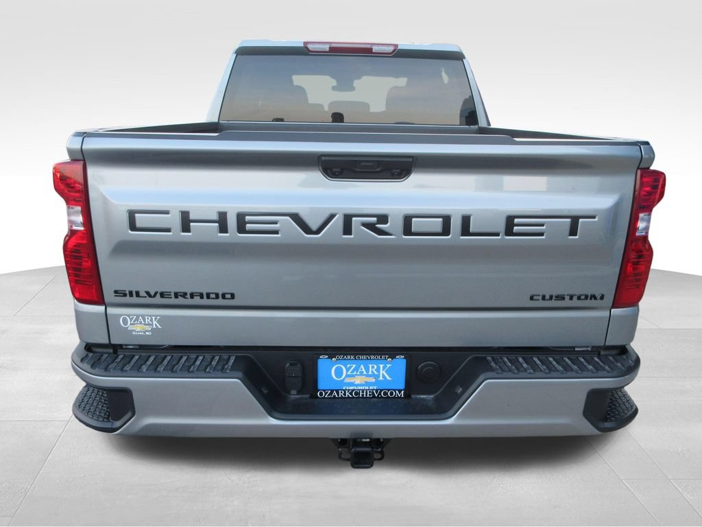 New 2026 Chevrolet Silverado 1500 Custom w/ Turbomax Blackout Package AWD/4WD image 4