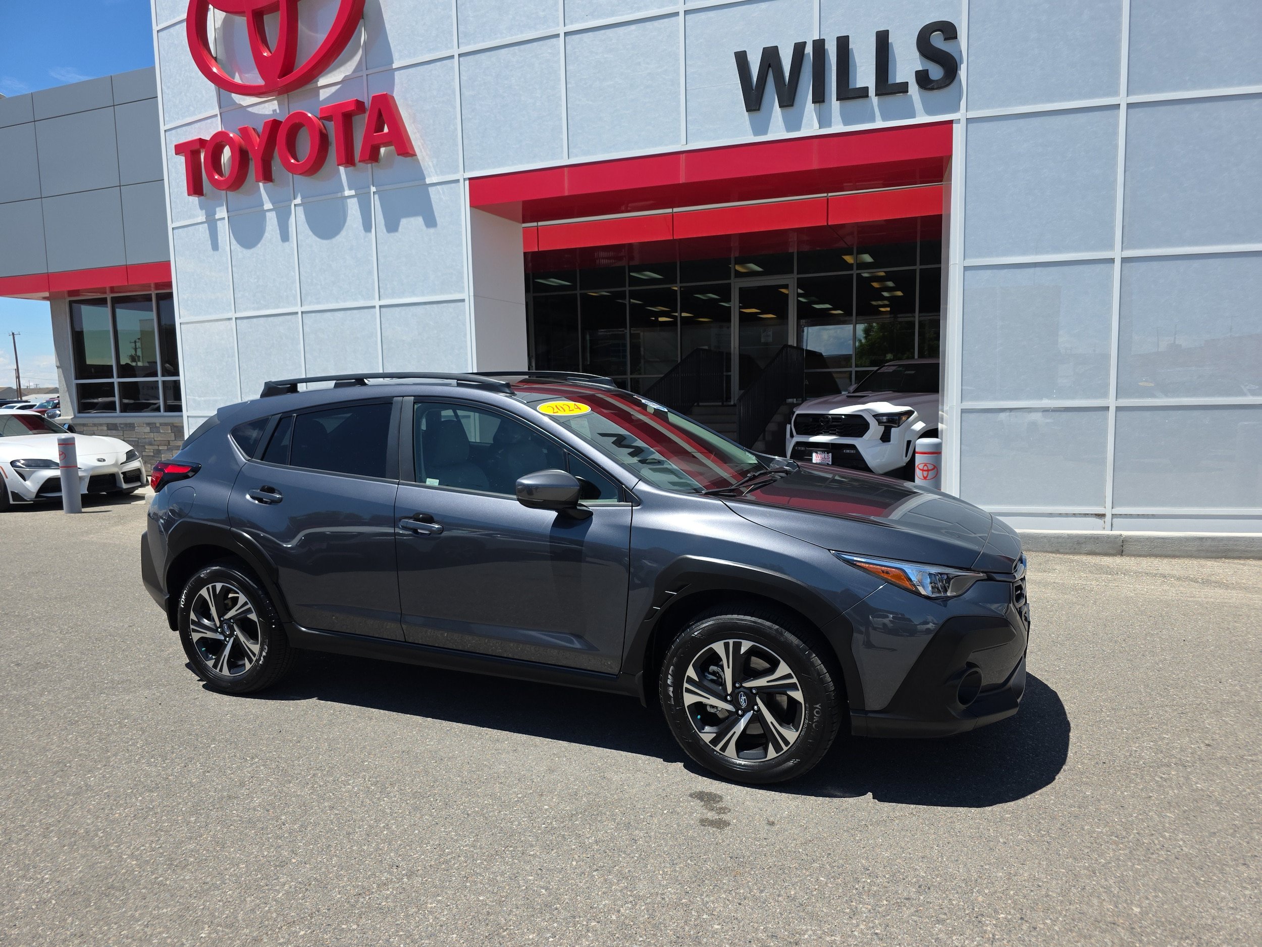 Used 2024 Subaru Crosstrek 2.0i Premium AWD/4WD image 1