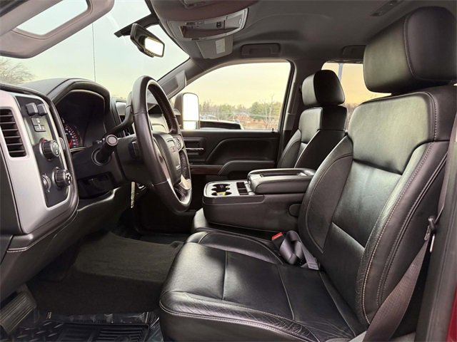 Used 2015 GMC Sierra 2500 SLE w/ SLE Preferred Package image 9