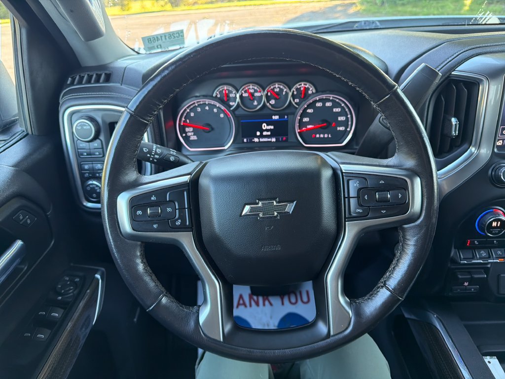 Used 2020 Chevrolet Silverado 1500 LT Trail Boss AWD/4WD image 16
