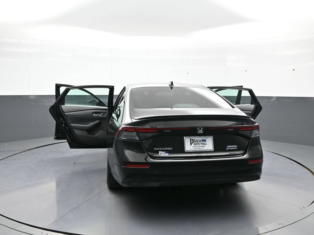 Used 2025 Honda Accord Sport image 46