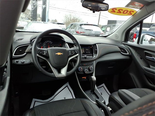 Used 2022 Chevrolet Trax LT w/ Driver Confidence Package image 12