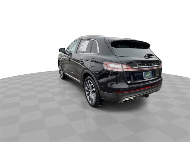 Used 2022 Lincoln Nautilus Reserve w/ Equipment Group 201A image 6