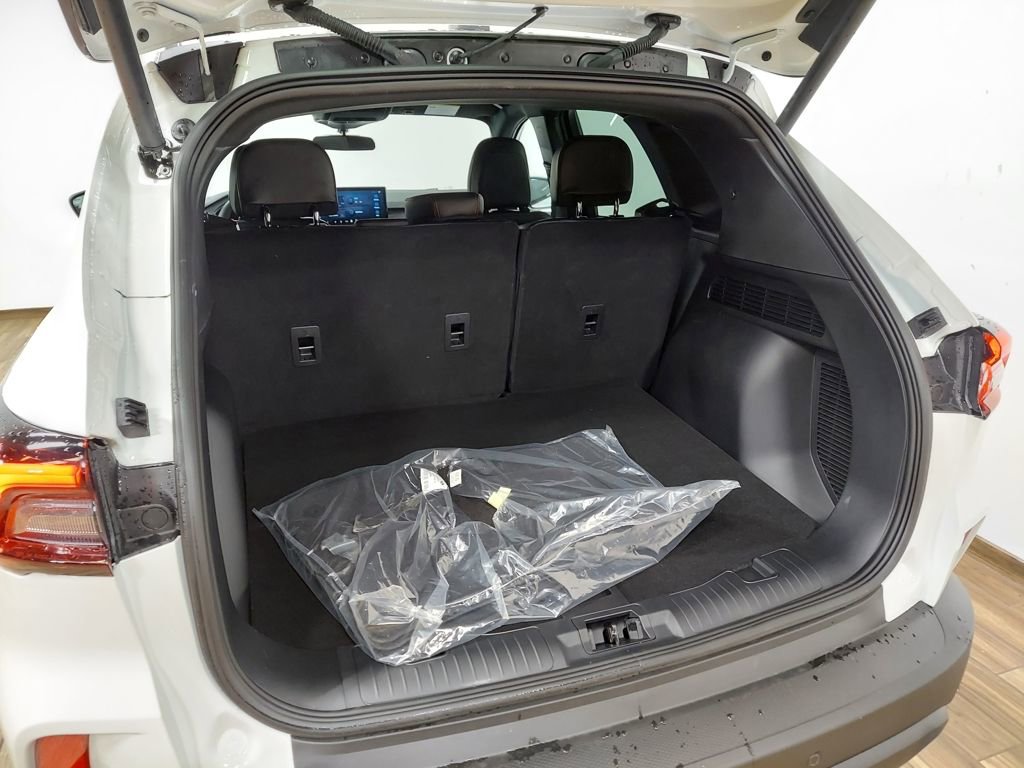 New 2025 Ford Escape ST-Line w/ Tech Pack #1 image 22