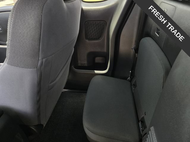 Used 2025 Nissan Frontier SV RWD image 12