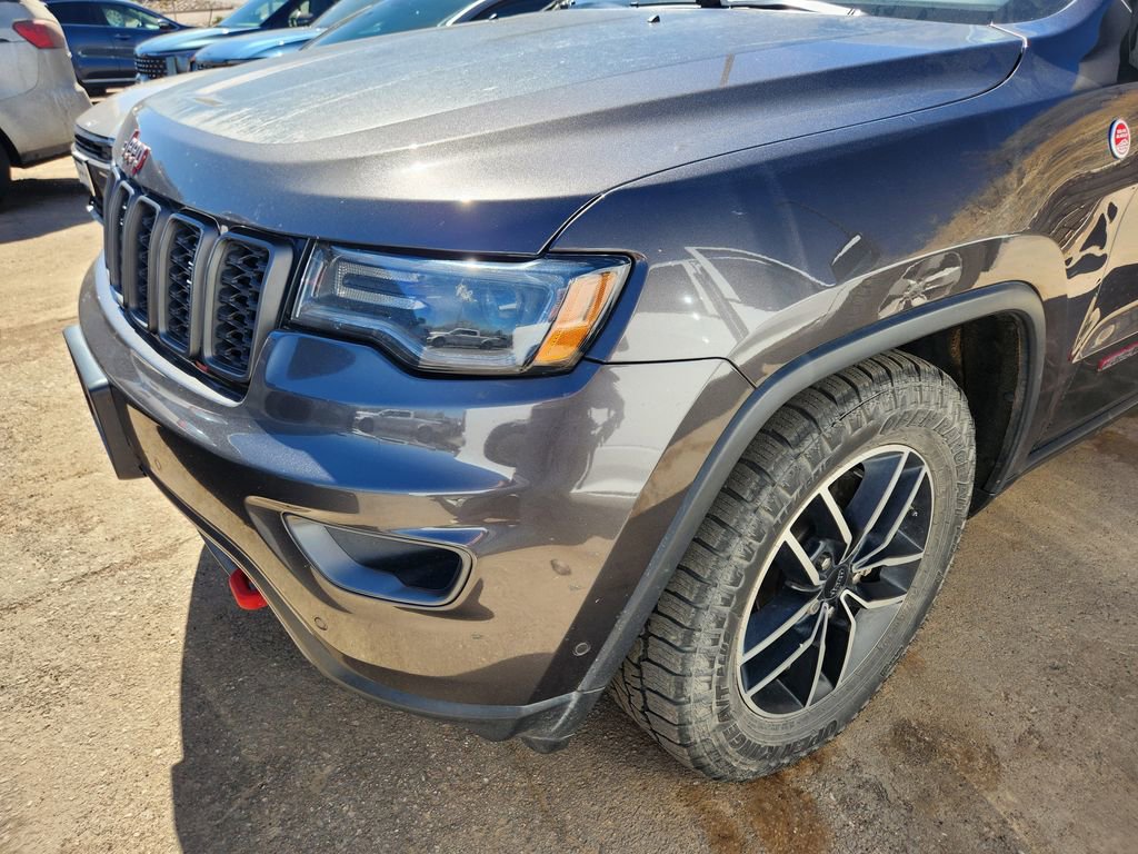 Used 2019 Jeep Grand Cherokee Trailhawk w/ Trailhawk Luxury Group image 15