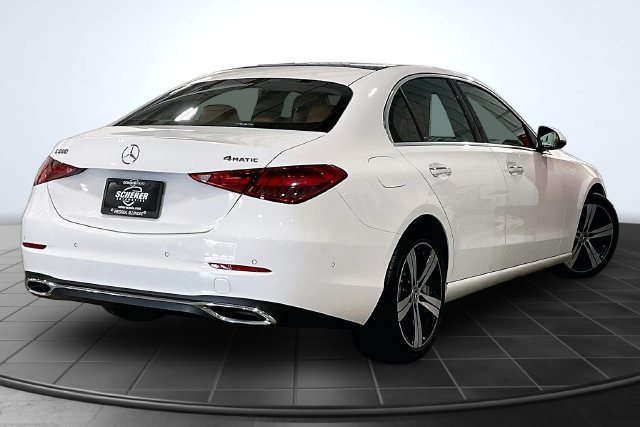 Used 2025 Mercedes-Benz C 300 4MATIC Sedan image 2