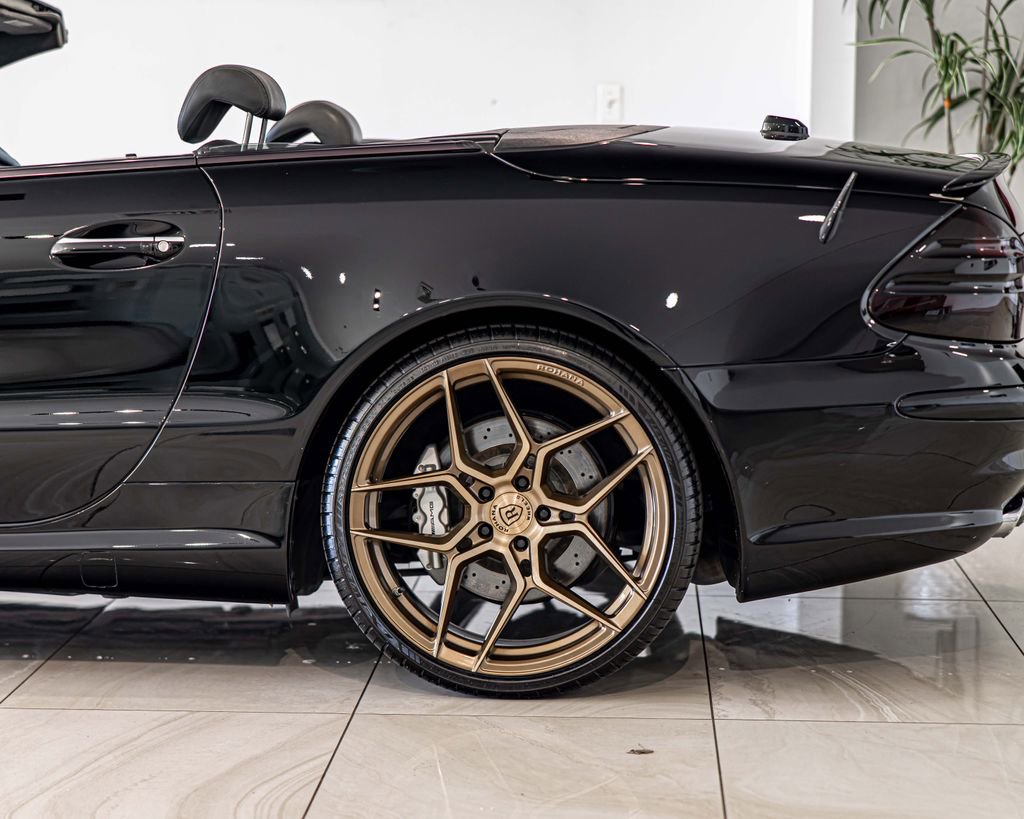 Used 2004 Mercedes-Benz SL 55 AMG image 7