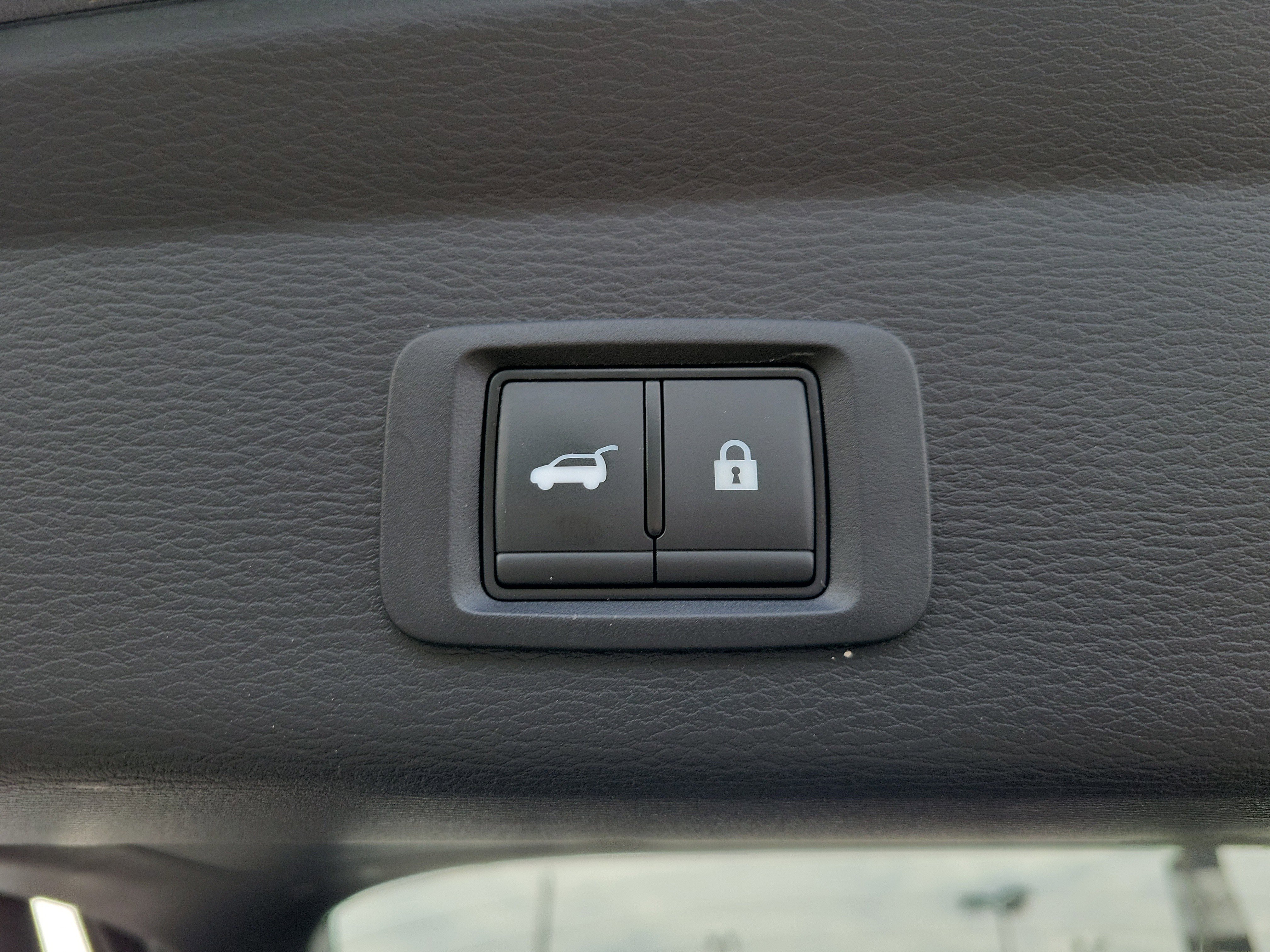 Used 2024 Mitsubishi Outlander SE image 21