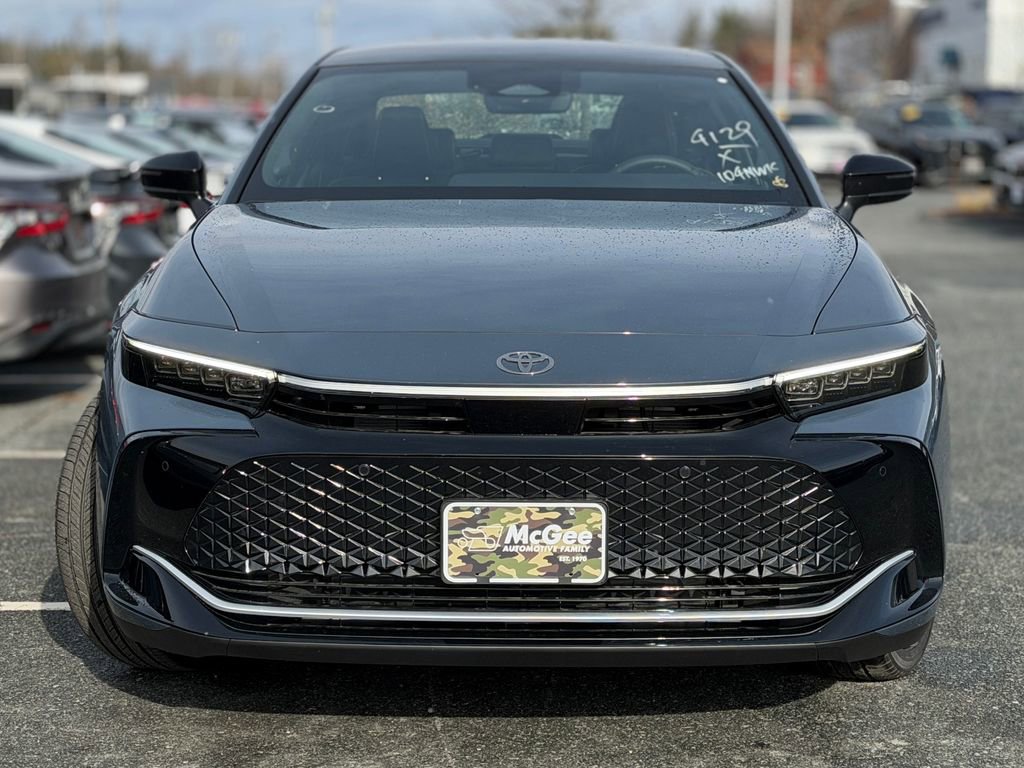 New 2026 Toyota Crown Nightshade image 2