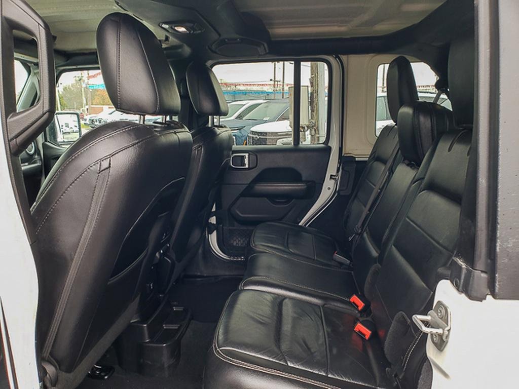 Used 2018 Jeep Wrangler Unlimited Sahara w/ Dual Top Group image 23