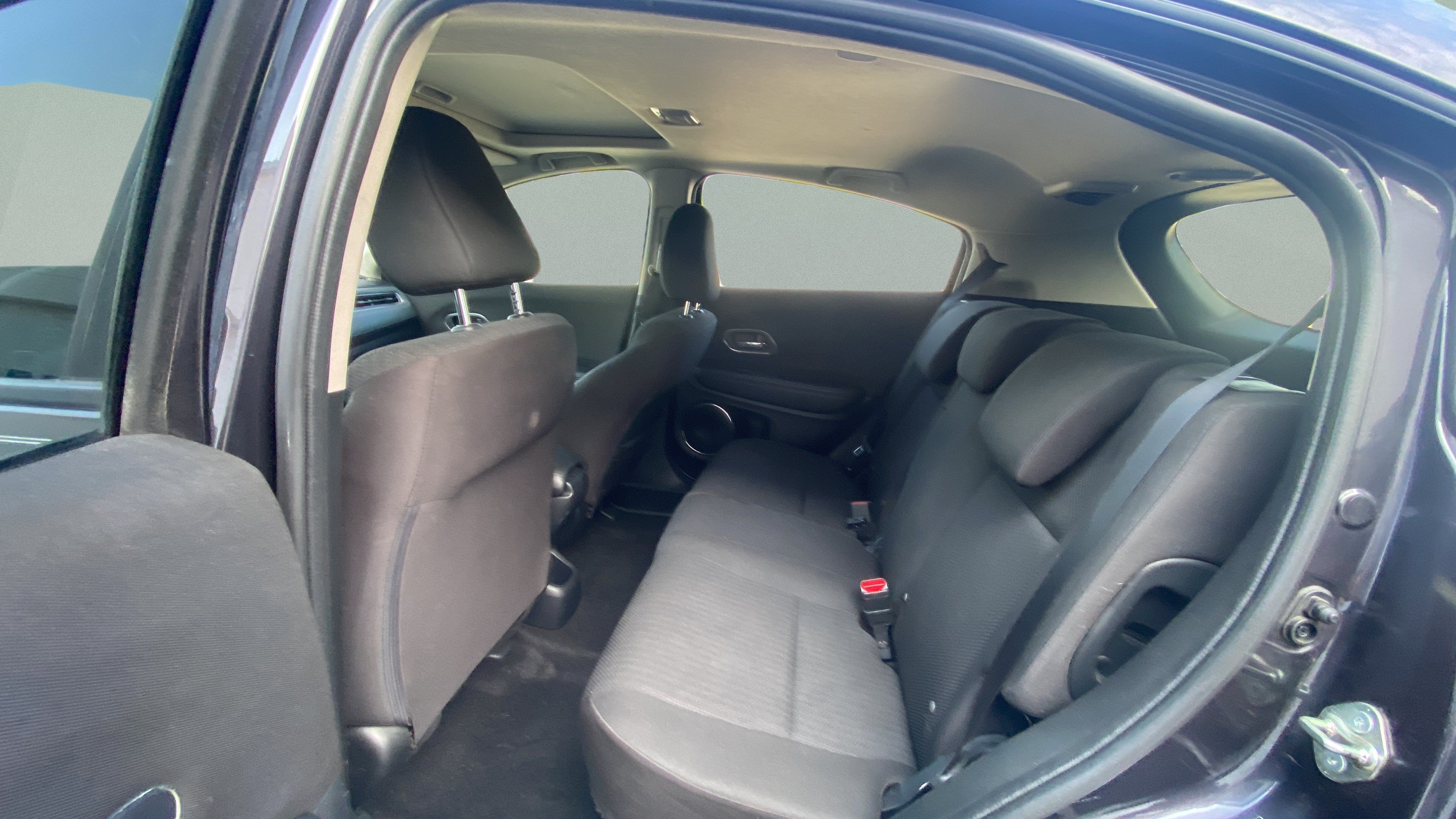 Used 2016 Honda HR-V EX image 16